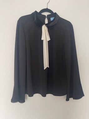 CeCe Black Long-Sleeve Blouse with Cream Tie